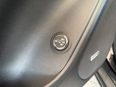 New 2025 Chevrolet Blazer LT w/ Sound & Technology Package image 17