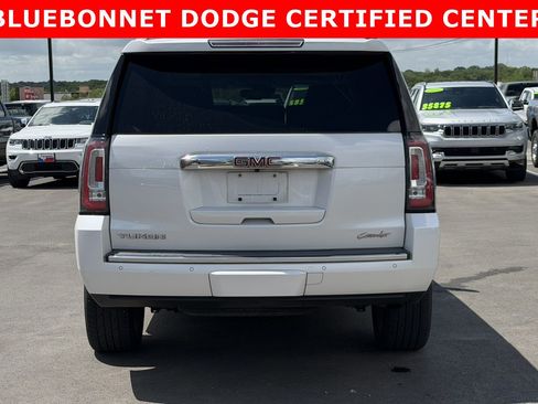 Used 2018 GMC Yukon Denali w/ Denali Ultimate Package AWD/4WD image 6