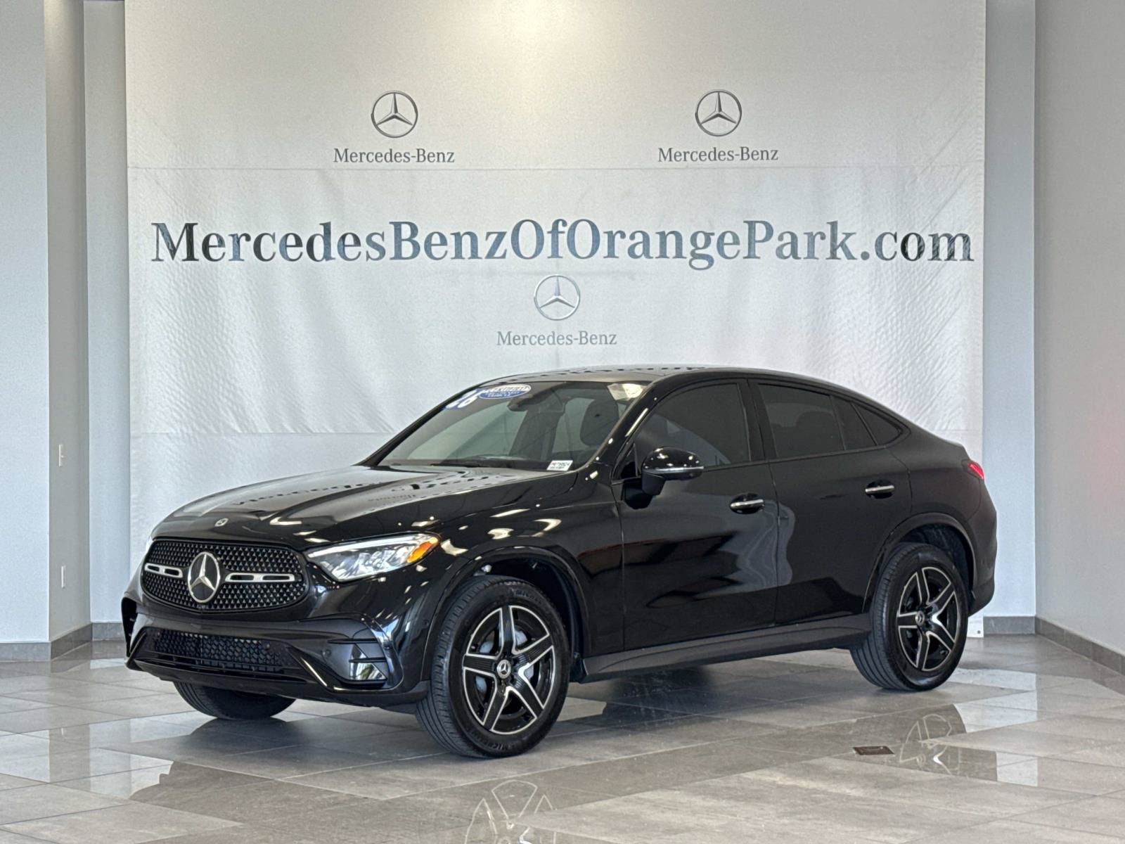 Certified 2026 Mercedes-Benz GLC 300 4MATIC image 1