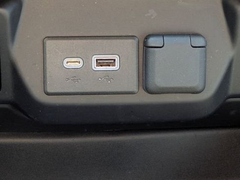 Used 2022 GMC Sierra 1500 Elevation image 22