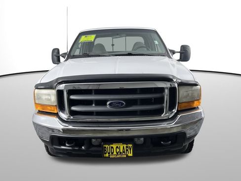 Used 2001 Ford F250 XLT image 2