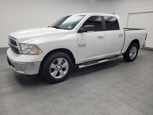Used 2017 RAM 1500 Big Horn image 2