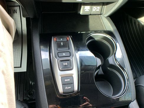 Used 2021 Honda Pilot Touring image 19