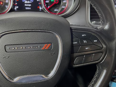 Used 2022 Dodge Charger SXT RWD image 20