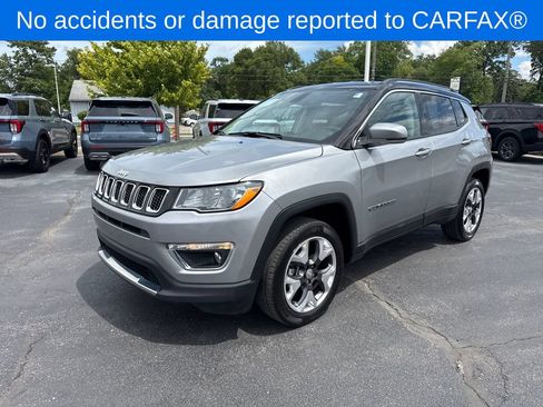 Used 2020 Jeep Compass Limited AWD/4WD image 2