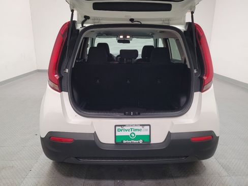 Used 2022 Kia Soul LX FWD image 29