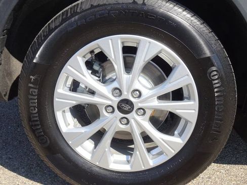 Used 2023 Ford Escape Active w/ Tech Pack #2 AWD/4WD image 9