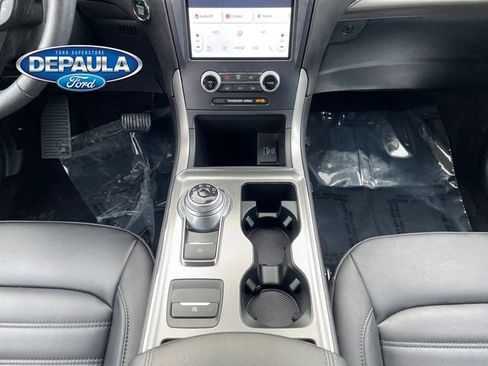 Used 2022 Ford Edge SEL w/ Convenience Package image 14