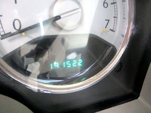 Used 2007 Chrysler Aspen Limited image 15