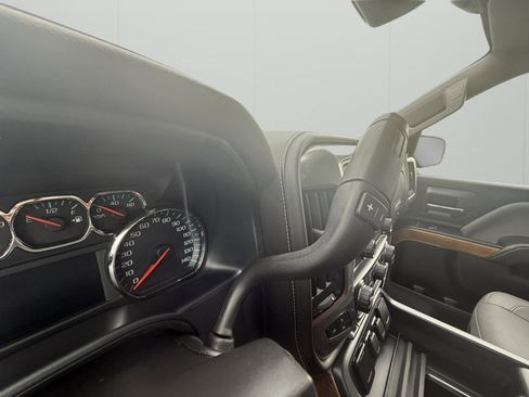 Used 2018 Chevrolet Silverado 1500 LTZ w/ LTZ Plus Package image 20