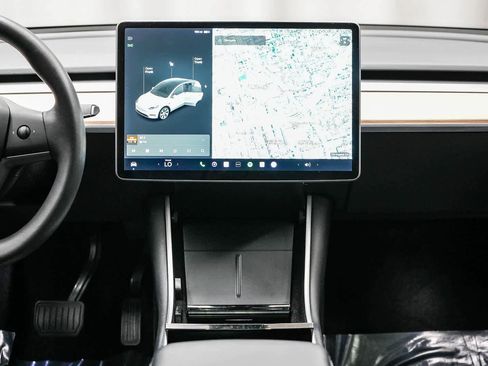 Used 2020 Tesla Model Y Long Range AWD/4WD image 12