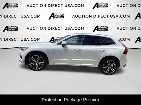 Used 2021 Volvo XC60 T5 Momentum w/ Protection Package Premier AWD/4WD image 2