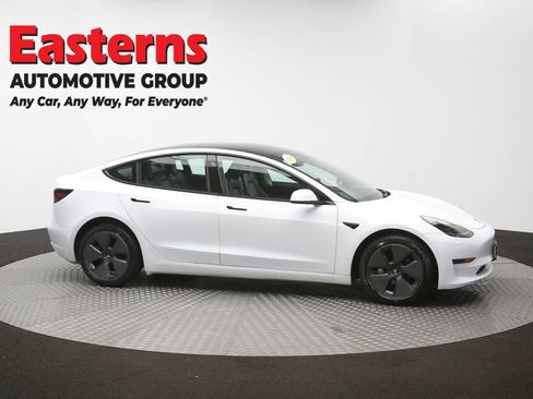 Used 2023 Tesla Model 3 Standard Range RWD image 43