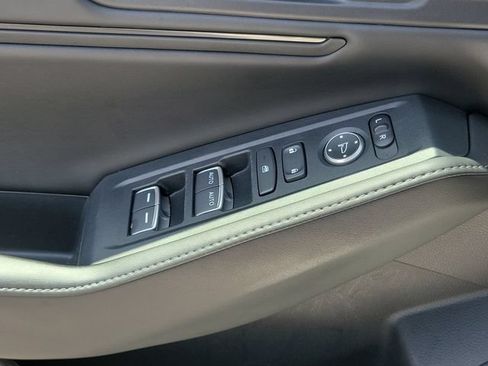 Used 2024 Honda Accord Sport image 16