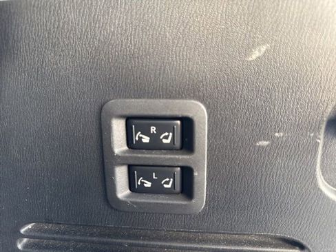 Used 2013 INFINITI QX56 4WD w/ Theater Pkg image 19