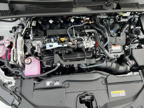 New 2026 Toyota Prius Plug-In Hybrid image 9