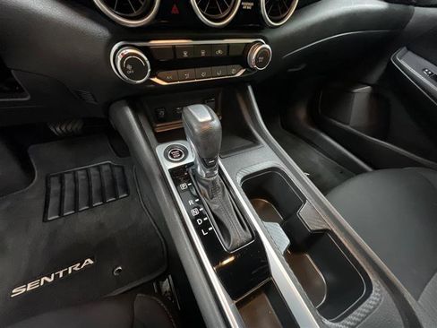 Used 2024 Nissan Sentra SV image 15