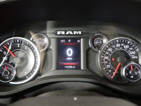 Used 2021 RAM 1500 Big Horn RWD image 11