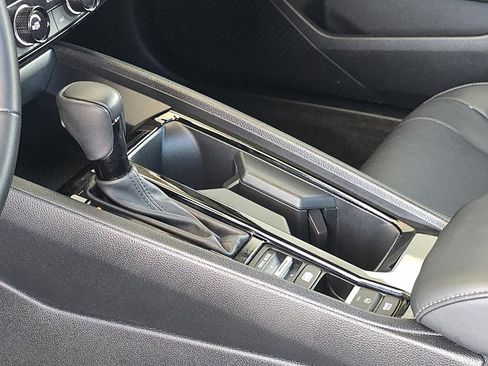 Used 2024 Honda Accord Sport image 23