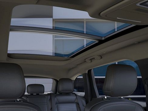 New 2026 Lincoln Nautilus Reserve AWD/4WD image 22