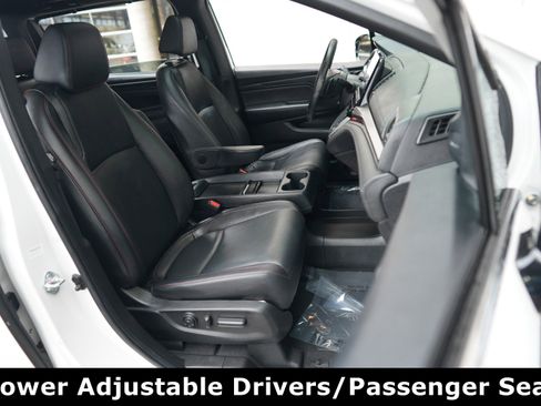 Used 2023 Honda Odyssey Sport image 27