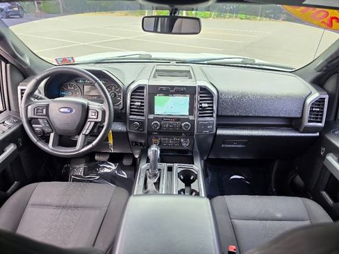 Used 2018 Ford F150 XLT w/ Equipment Group 302A Luxury AWD/4WD image 31