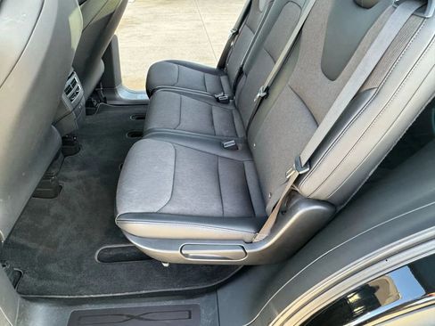 Used 2018 Tesla Model X 75D image 17