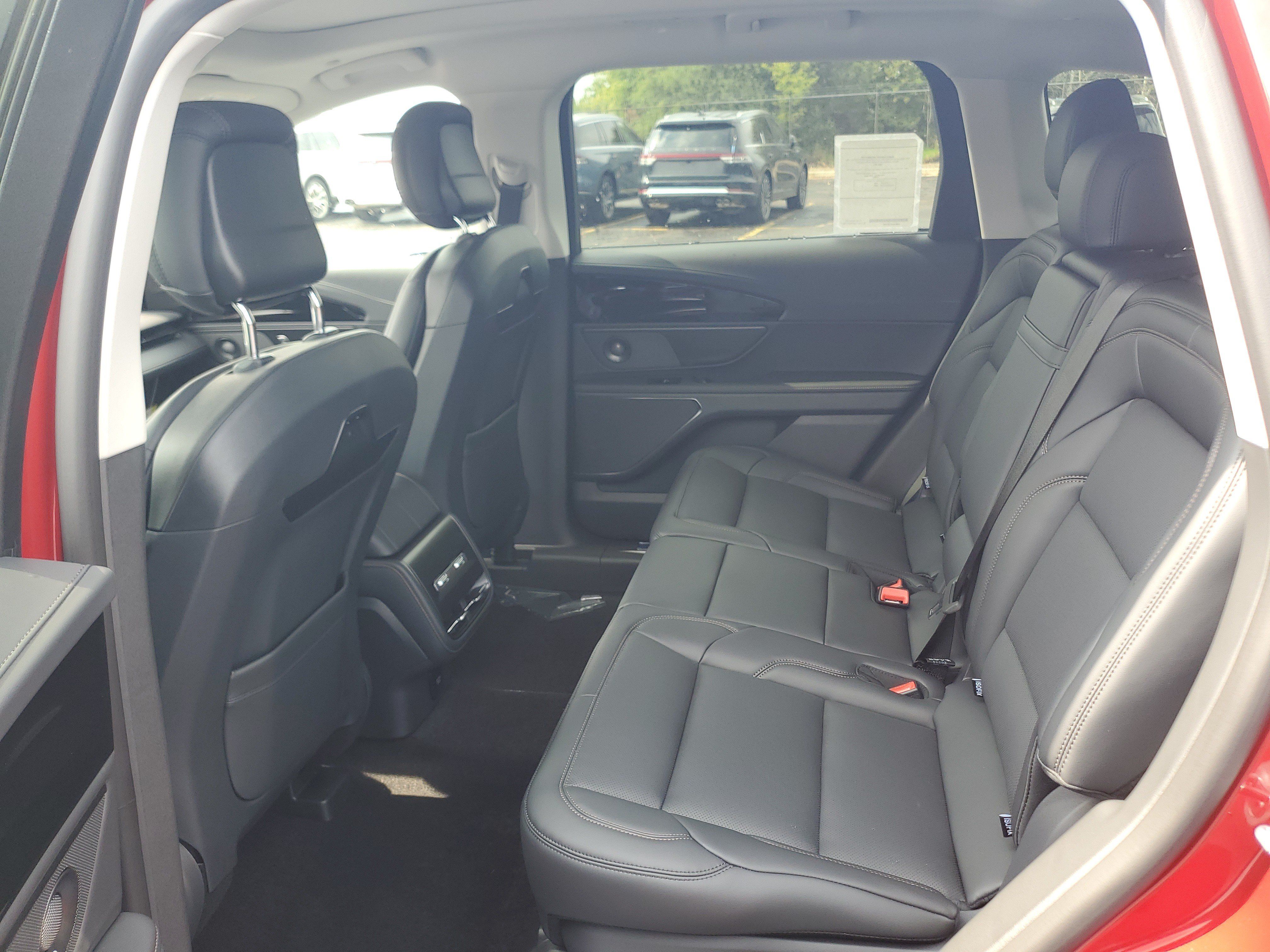 New 2026 Lincoln Nautilus Premier w/ Equipment Group 102A AWD/4WD image 28