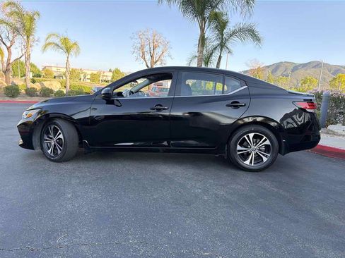 Used 2021 Nissan Sentra SV FWD image 8