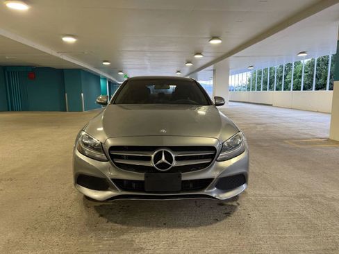 Used 2015 Mercedes-Benz C 300 4MATIC Sedan image 3