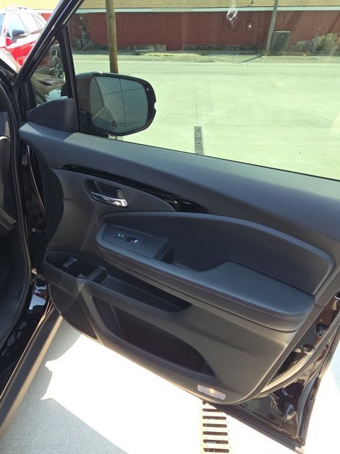Used 2024 Honda Ridgeline Black Edition image 29