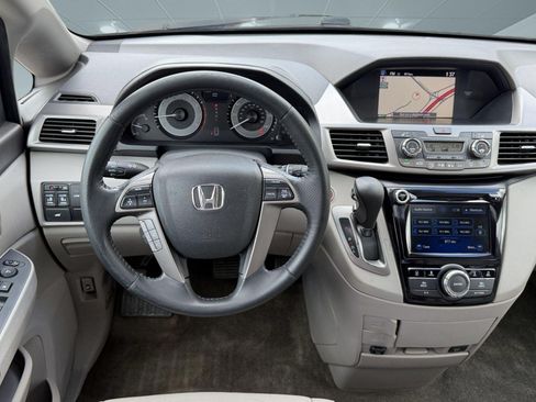 Used 2016 Honda Odyssey EX-L image 29