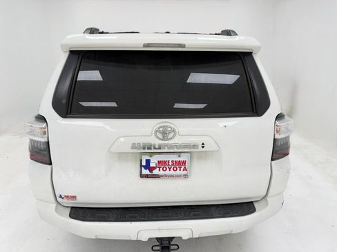 Used 2023 Toyota 4Runner SR5 AWD/4WD image 19