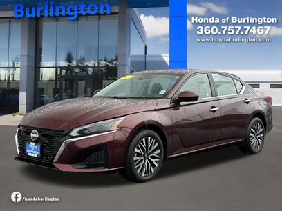 Used 2023 Nissan Altima 2.5 SV