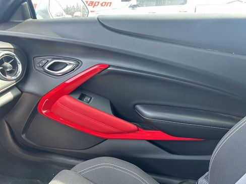 Used 2017 Chevrolet Camaro LT image 14