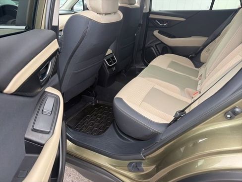 Used 2025 Subaru Outback Premium image 10