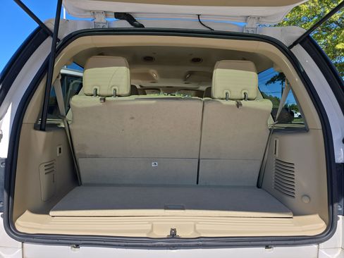 Used 2017 Ford Expedition Limited w/ Equipment Group 301A image 14