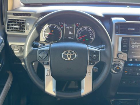 Used 2021 Toyota 4Runner Limited image 15