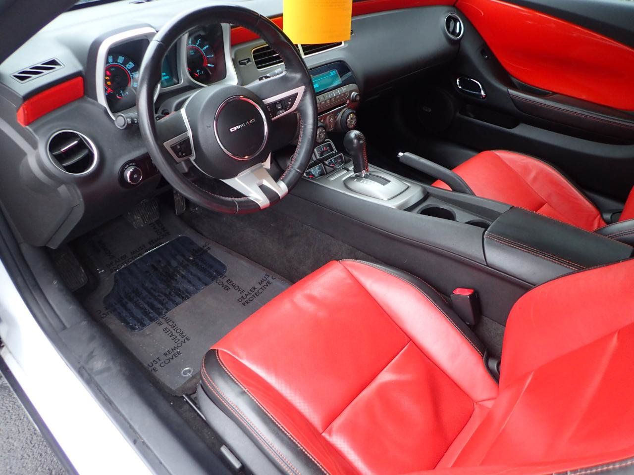 Used 2010 Chevrolet Camaro LT w/ Interior Accent Trim Package RWD image 10