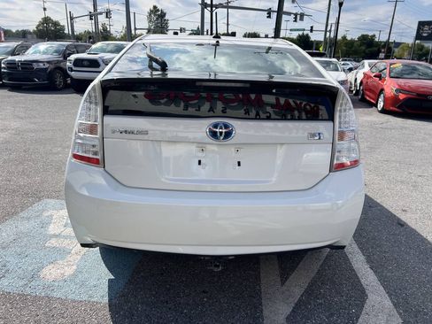 Used 2010 Toyota Prius Two FWD image 5