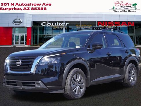 New 2025 Nissan Pathfinder SV image 1
