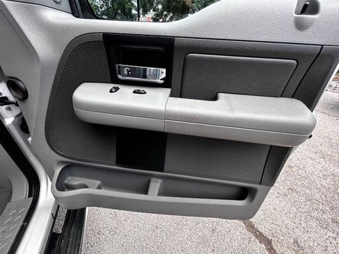 Used 2006 Ford F150 XLT RWD image 17