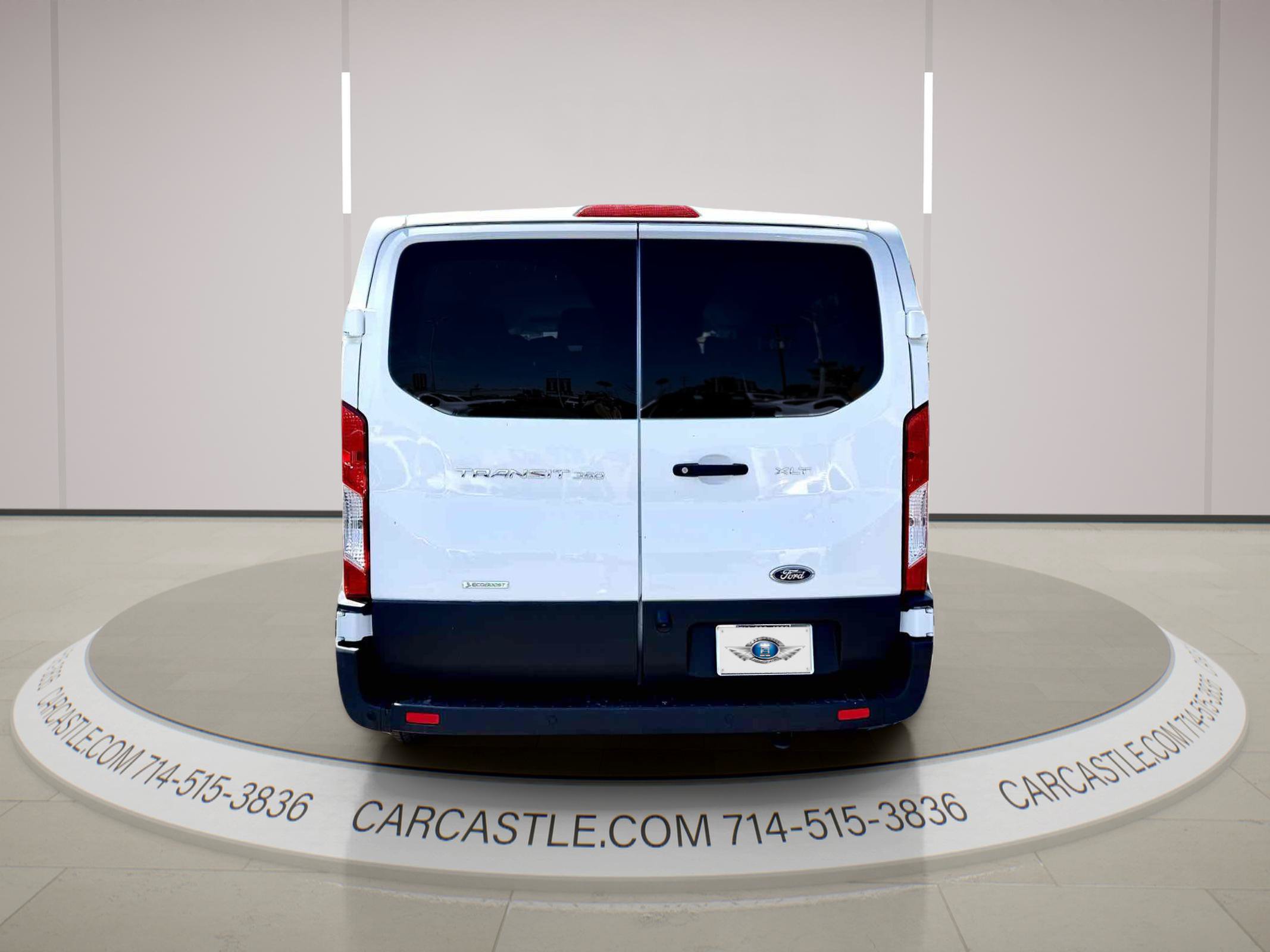 Used 2023 Ford Transit 350 XLT RWD image 4