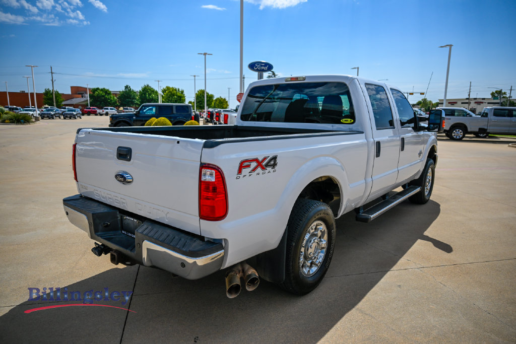 Used 2016 Ford F250 XLT w/ XLT Premium Package AWD/4WD image 7