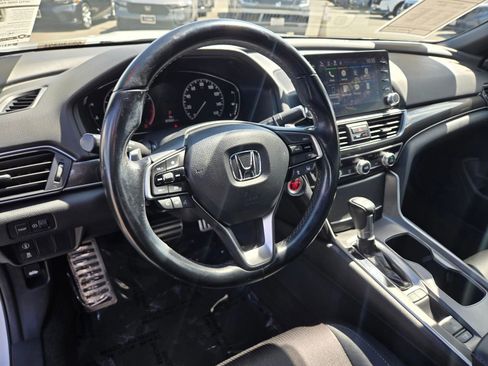 Used 2020 Honda Accord Sport image 12
