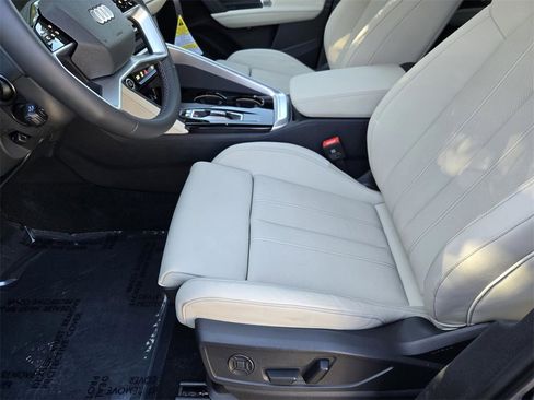 New 2025 Audi Q5 Premium Plus image 26