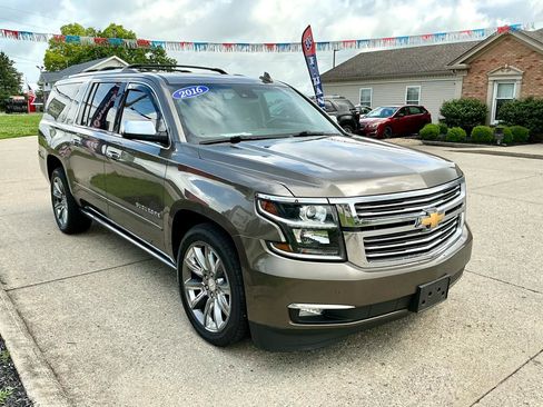 Used 2016 Chevrolet Suburban LTZ AWD/4WD image 3