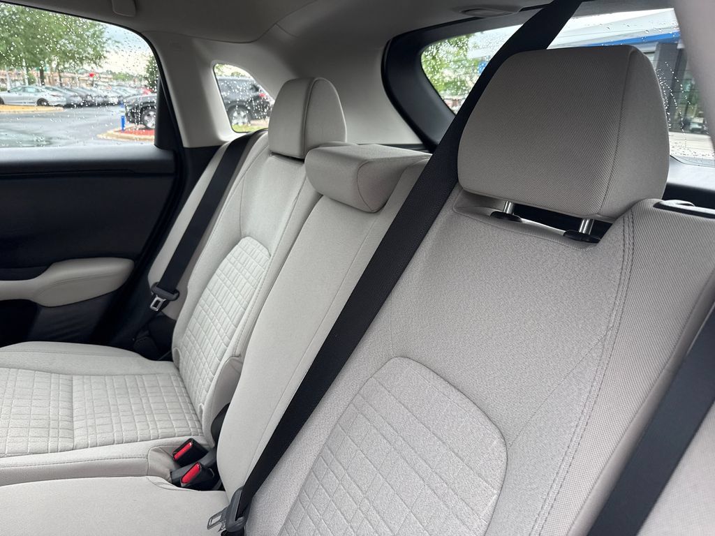 Certified 2025 Honda HR-V LX image 18