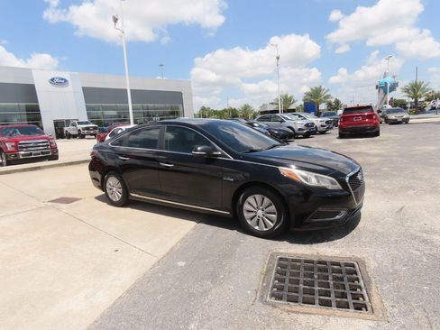 Used 2016 Hyundai Sonata SE FWD image 7