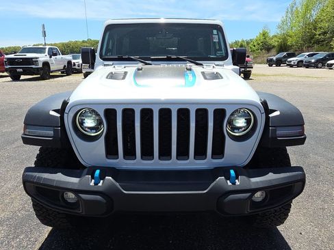 Used 2021 Jeep Wrangler Unlimited Rubicon 4xe w/ Cold Weather Group AWD/4WD image 2